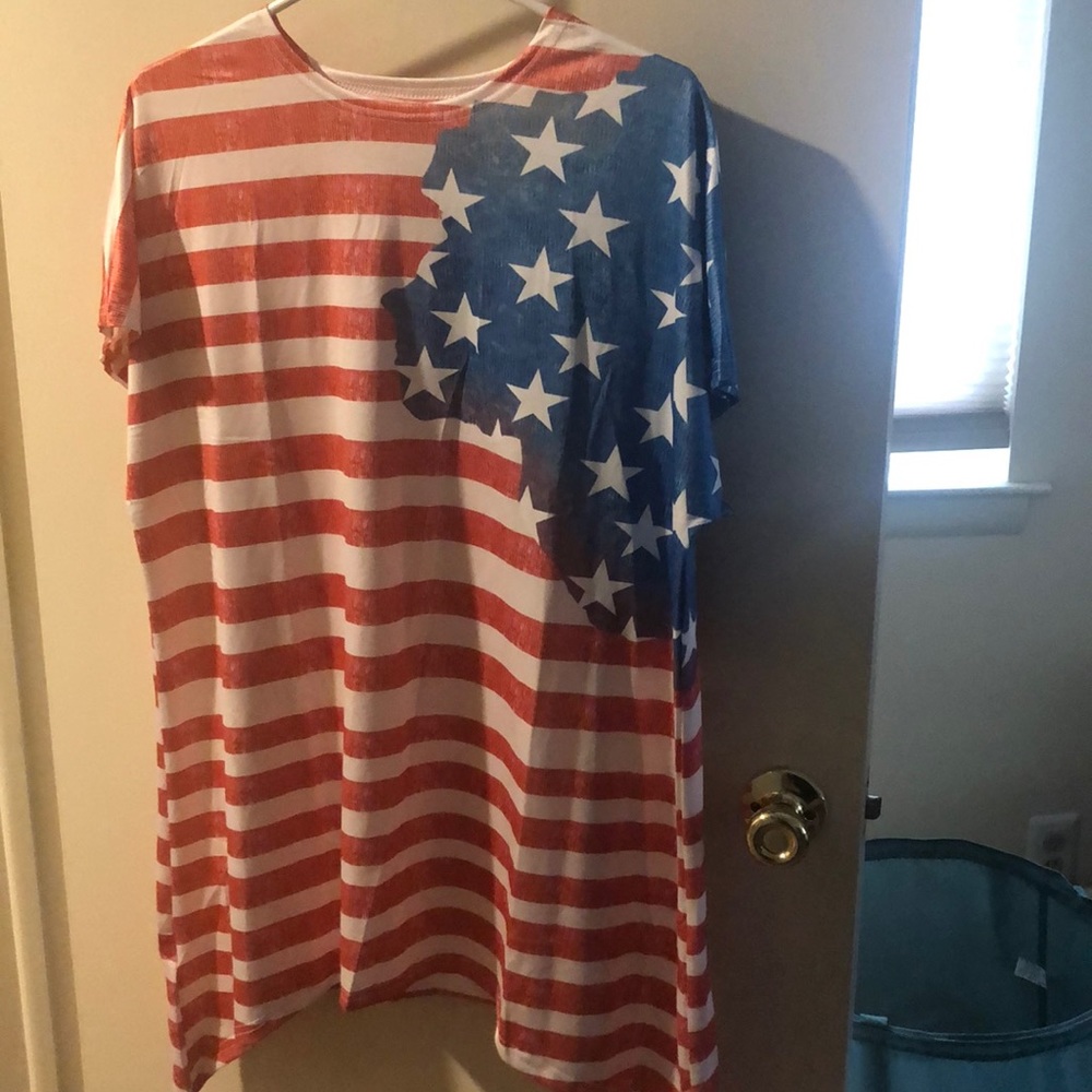 Women’s American flag shirt🇺🇸